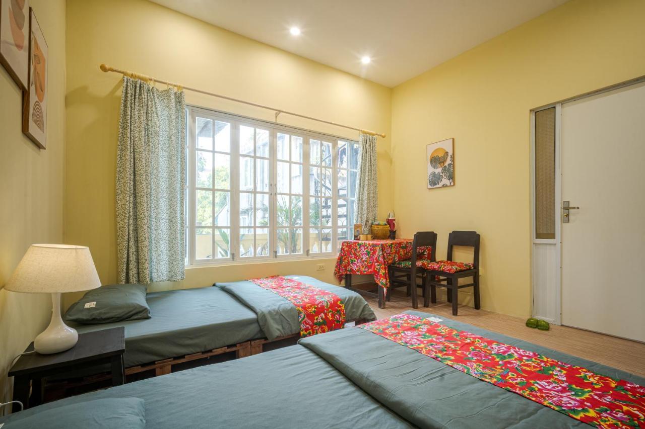 Hanoi Retro 80S Homestay Exteriör bild